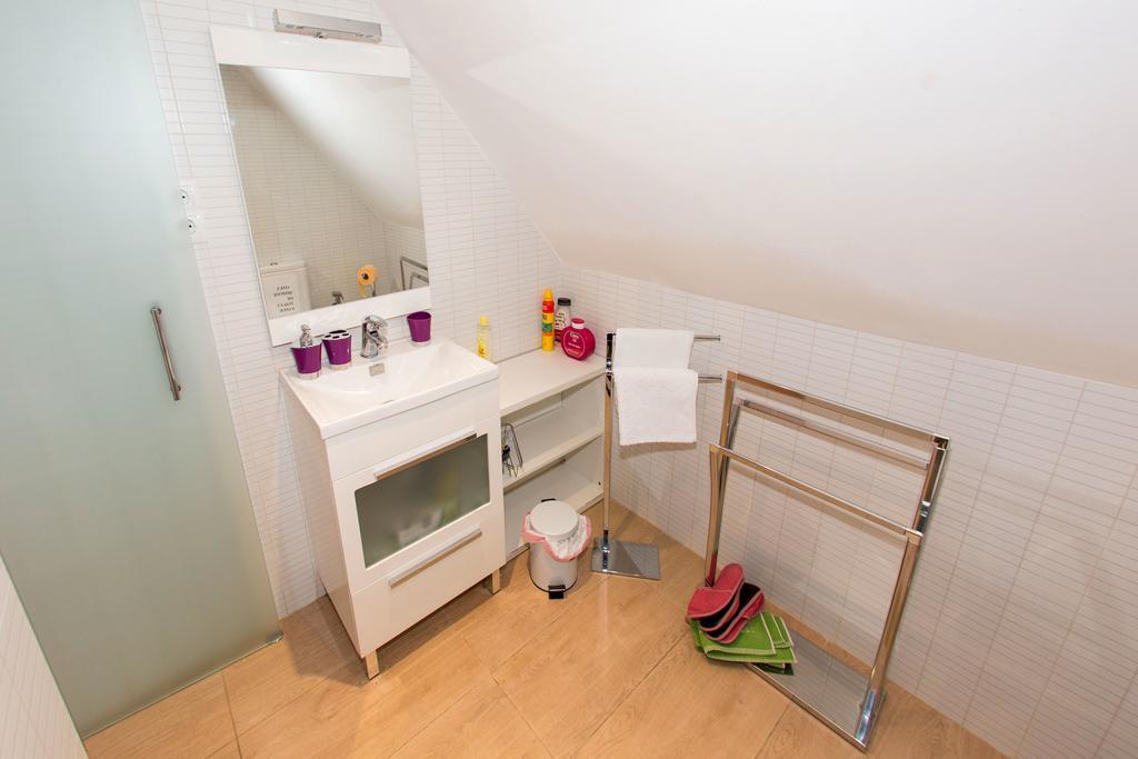 Apartamentos Madrid Centro エクステリア 写真